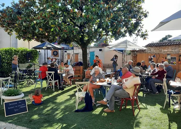 Hotel L'auberge Des Artistes Nieul-sur-l'Autise